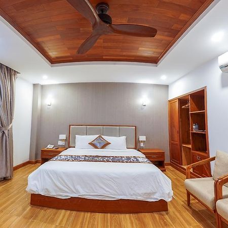 Hotel Nhat Thanh Quy Nhon Exterior photo